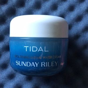 SUNDAY RILEY -Tidal Brightening Enzyme Water Cream